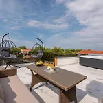 アパート 2 Bedroom Gorgeous In ヴィル